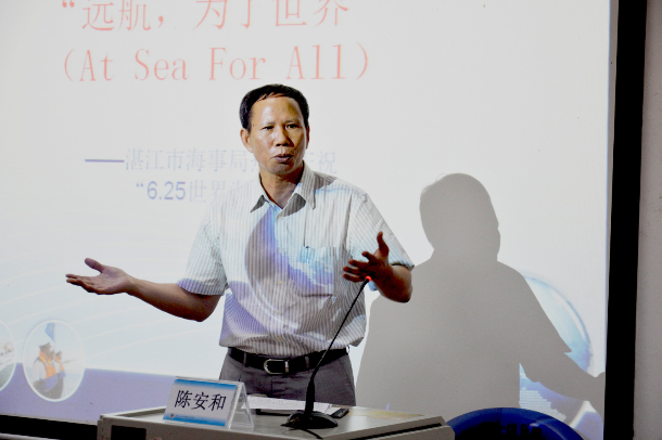 1467016186332334.jpg 陈安和船长与大家分享海员生活.jpg